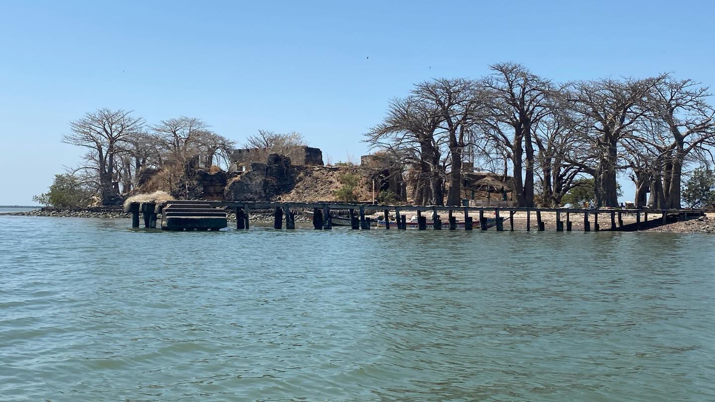 Kunta Kinteh island. Jeg kjenner jeg fryser på ryggen. #kuntakinte #noreturn #slavery #gambia #history